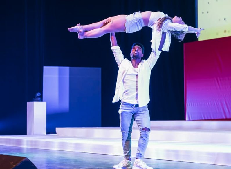 Acrobaties